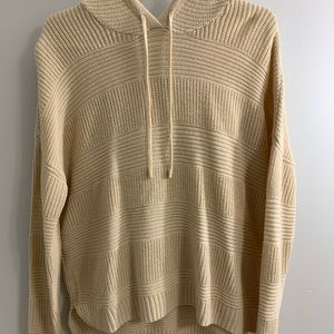 Women’s hooded sweater